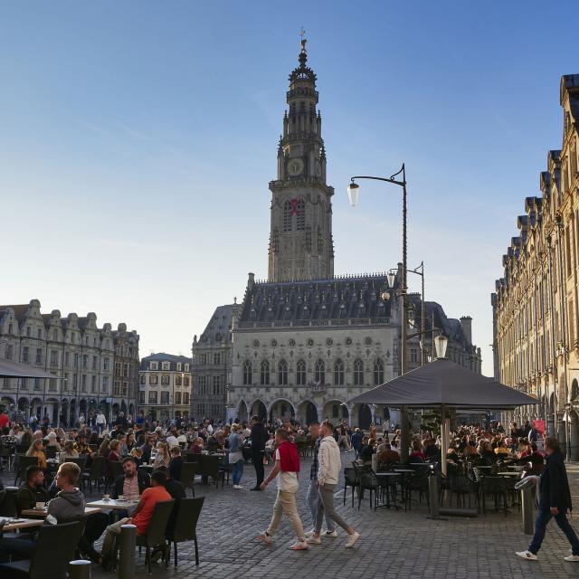 Arras, La Place des Héros