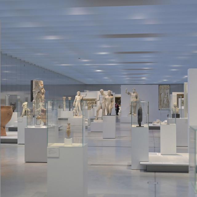 Musée du Louvre Lens, La Galerie du Temps