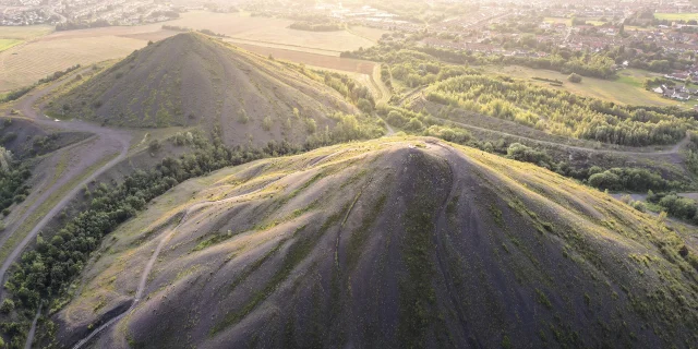 Terrils Haillicourt